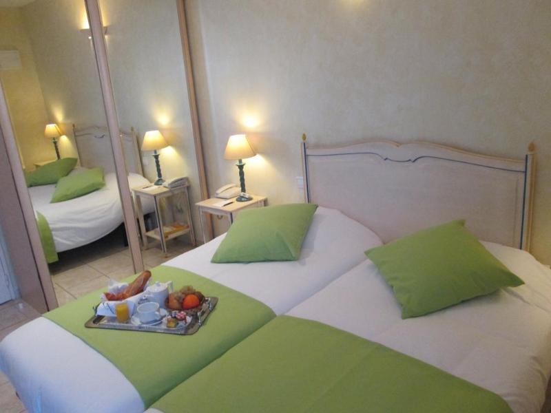 Hotel Ariane Istres Εξωτερικό φωτογραφία
