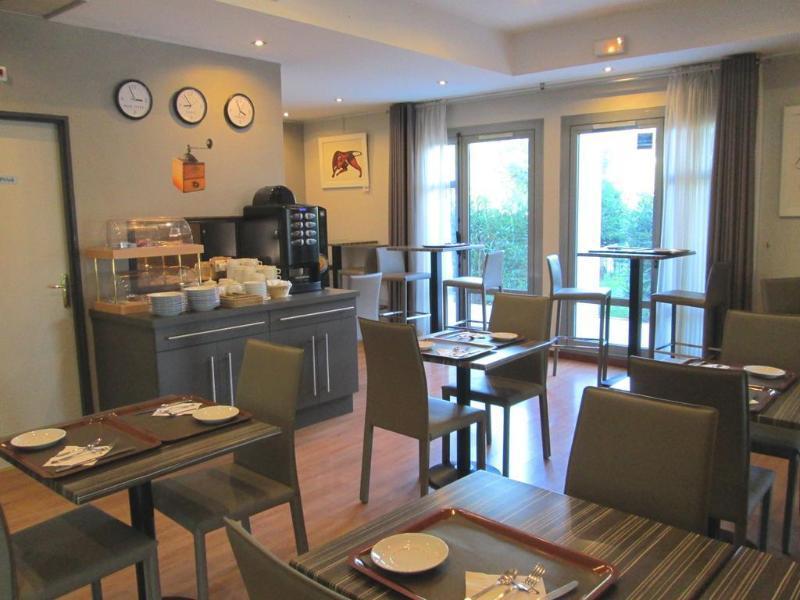 Hotel Ariane Istres Εξωτερικό φωτογραφία