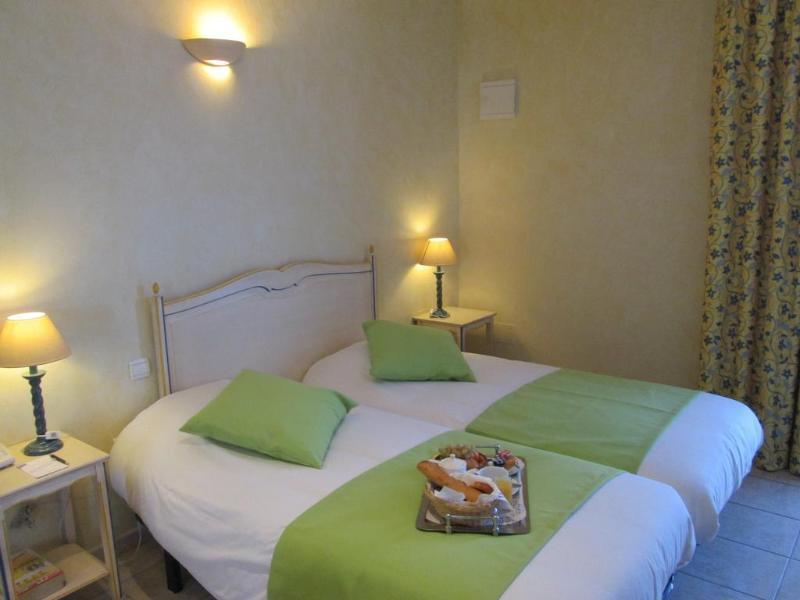 Hotel Ariane Istres Εξωτερικό φωτογραφία