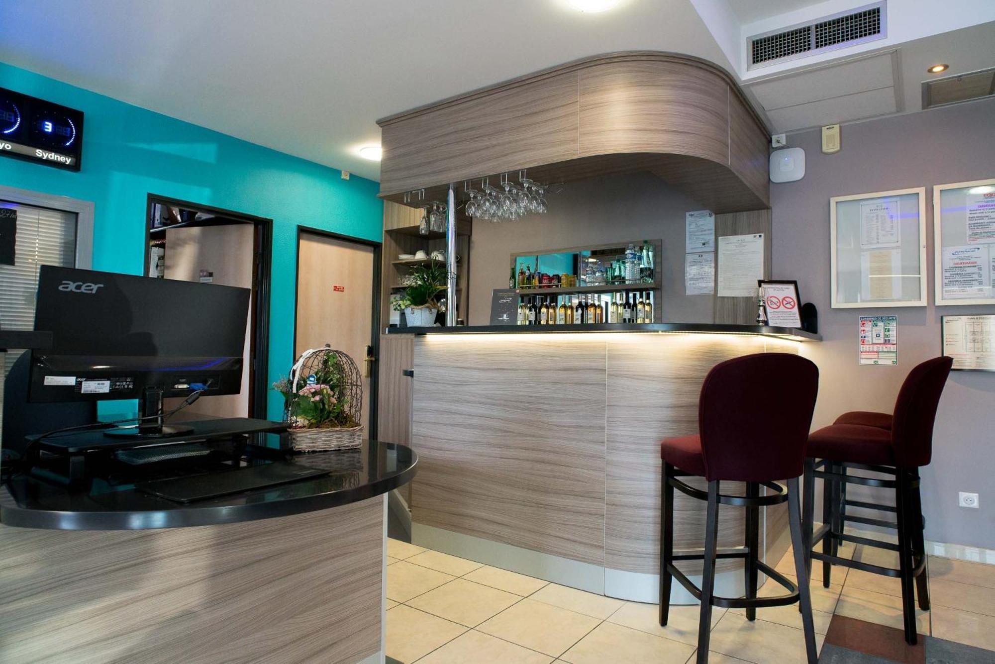 Hotel Ariane Istres Εξωτερικό φωτογραφία