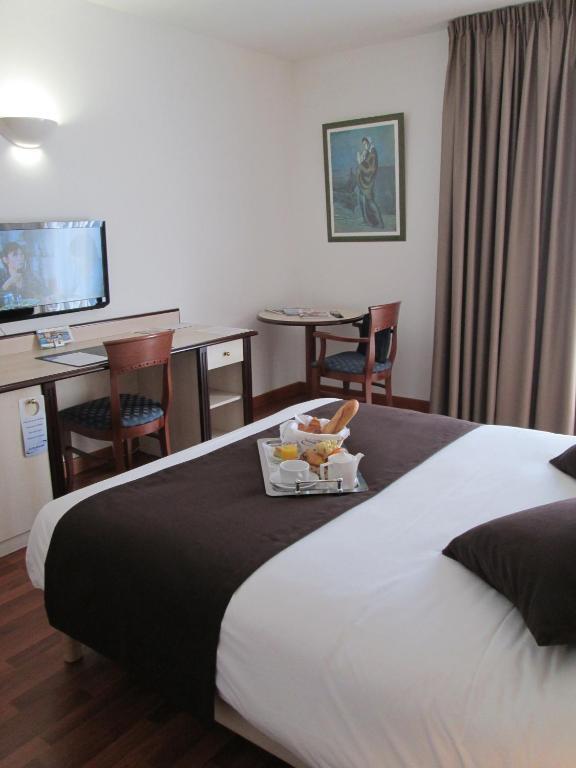 Hotel Ariane Istres Δωμάτιο φωτογραφία
