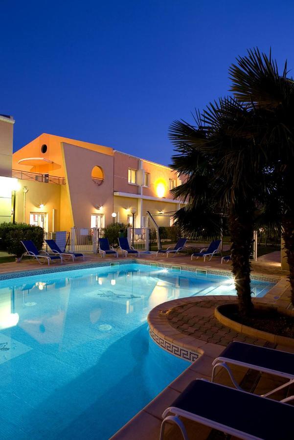 Hotel Ariane Istres Εξωτερικό φωτογραφία